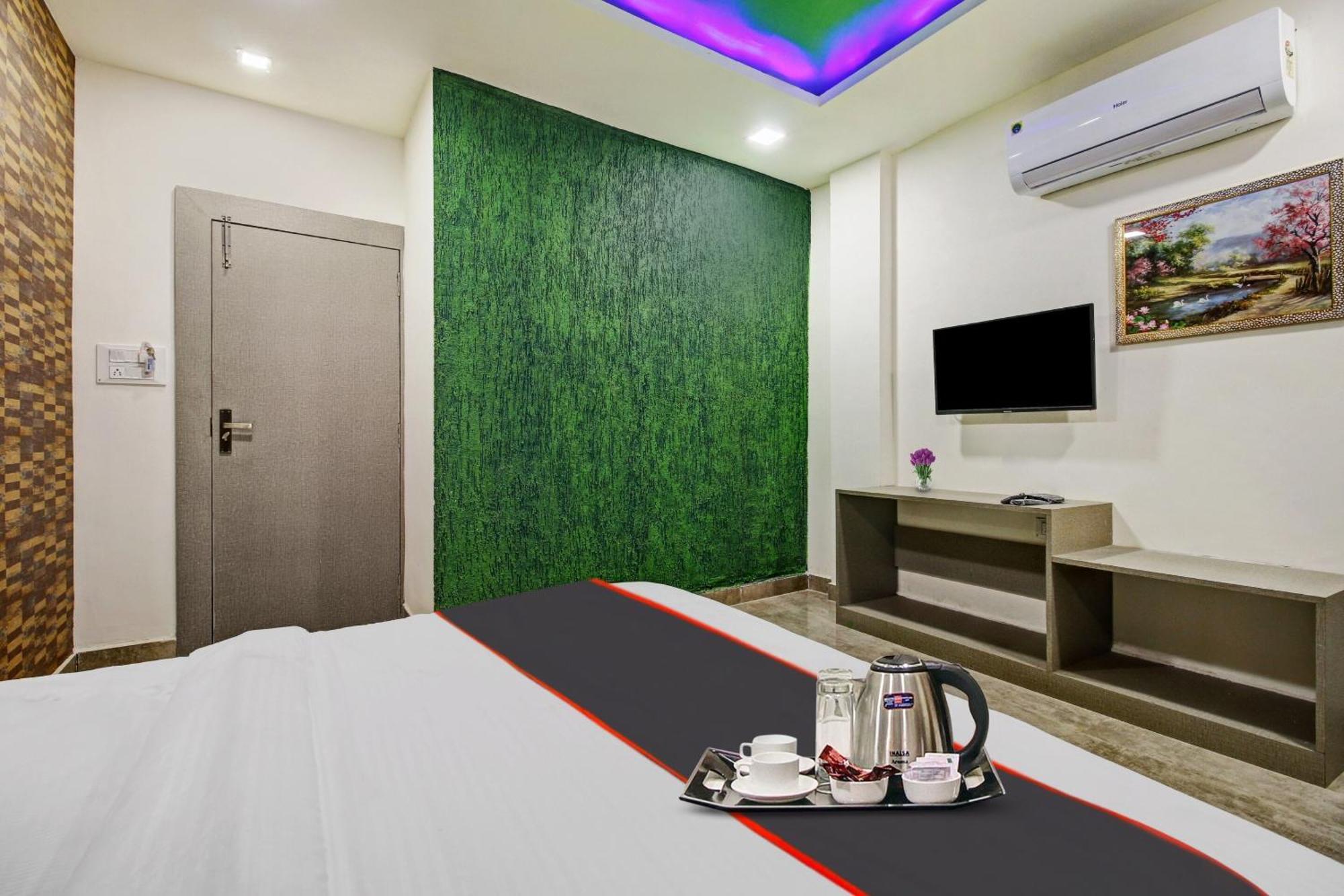 Super Collection O The Wishtler Hotel Бопал Екстериор снимка